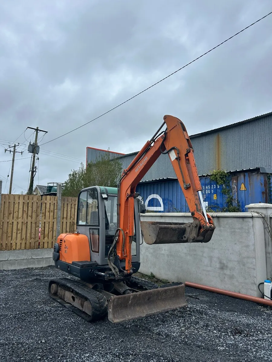 hitachi zx30 - Image 2