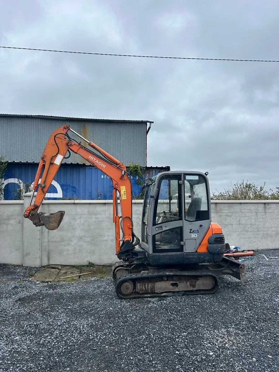 hitachi zx30 - Image 3