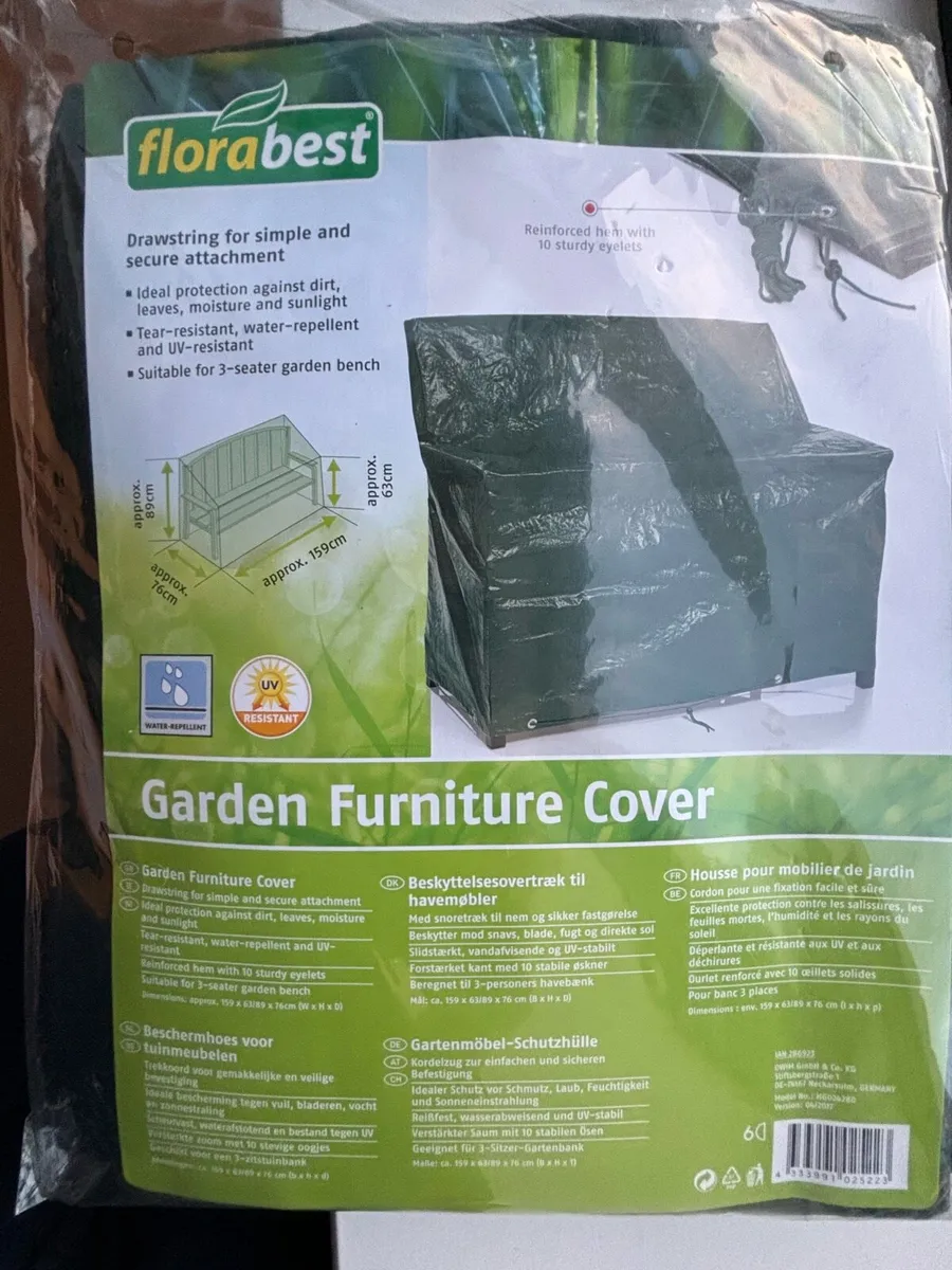 Brand new garden bench cover - Image 2