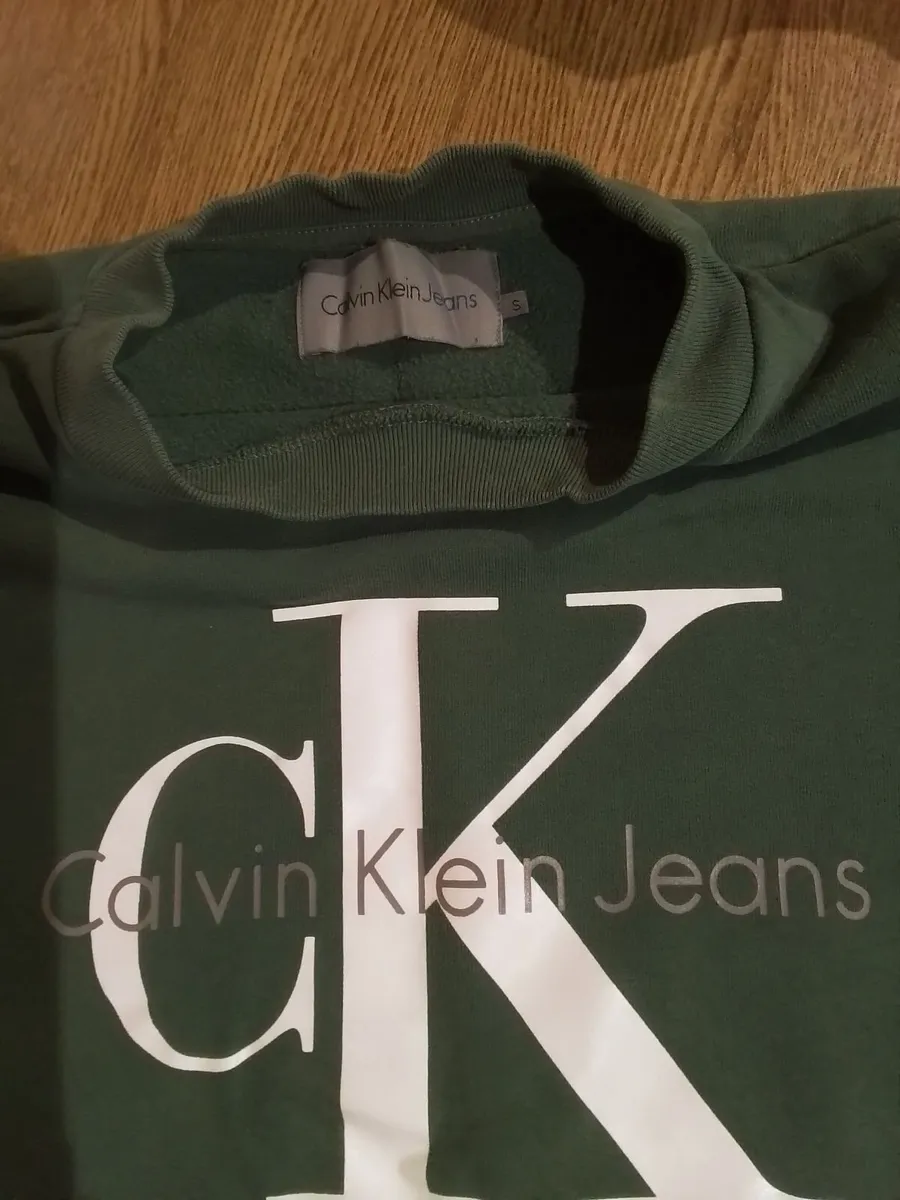 Calvin Klein sweatshirt - Image 4