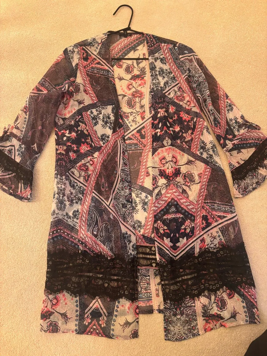 River Island Kimono Size 6 - Image 4