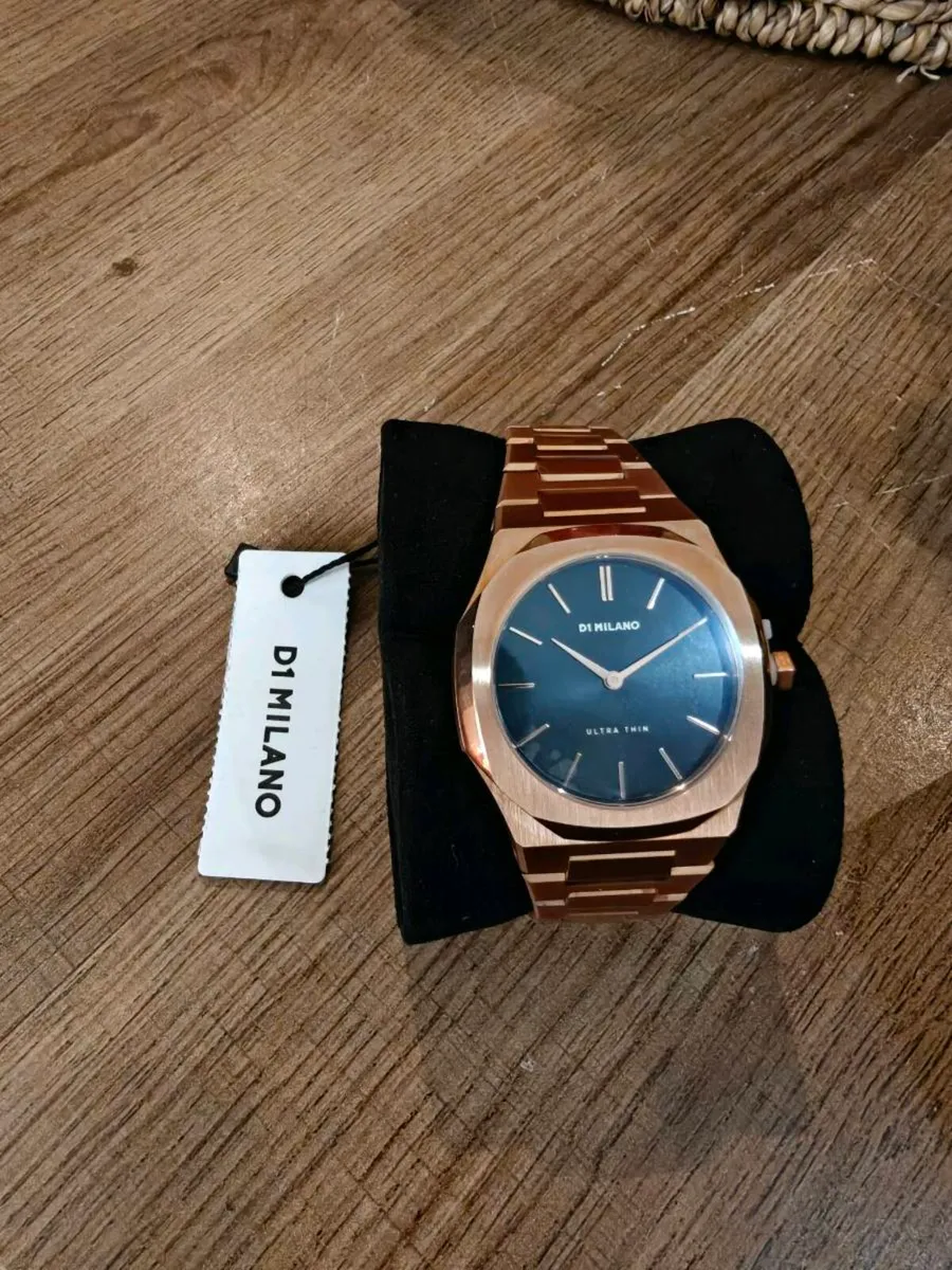 D1 Milano watch - Image 2