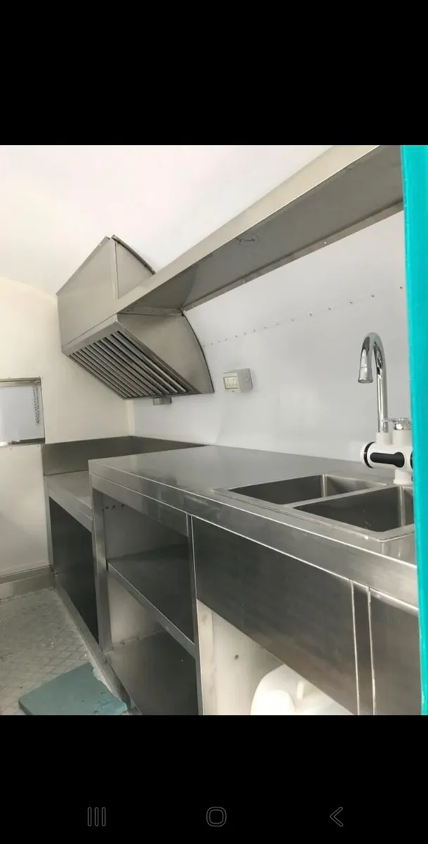 Food trailer business - Image 2