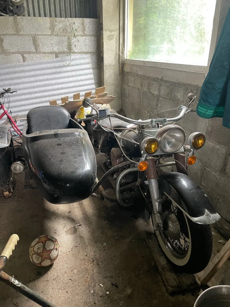 1982 Harley Davidson FLH 80 - Image 1