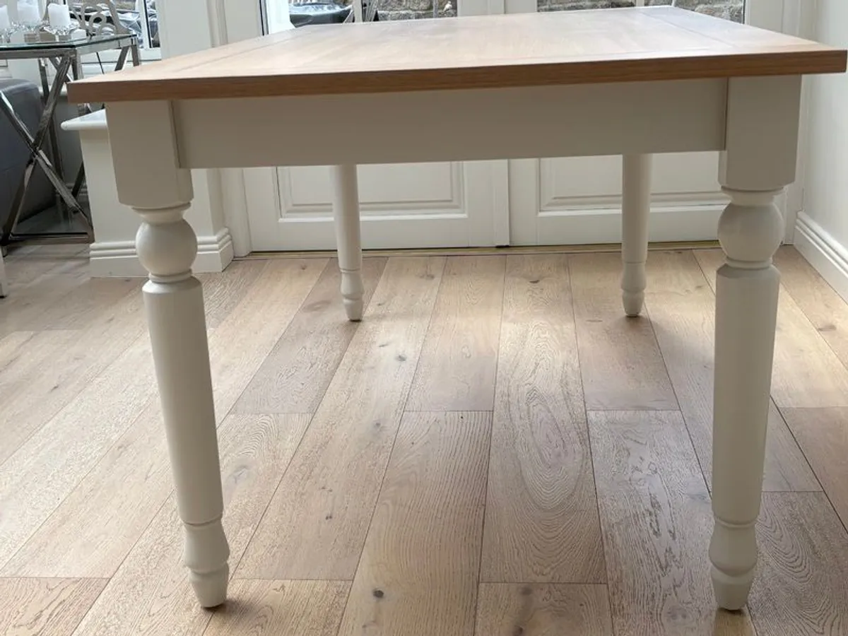 Neptune Suffolk Oak Dining Table - Image 2