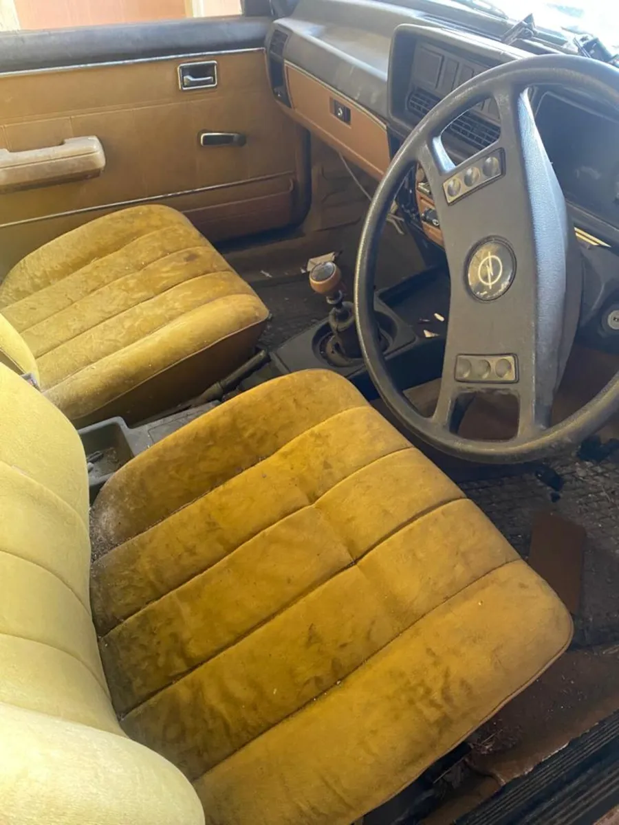 Opel Rekord Berlina 2.0S - Image 4