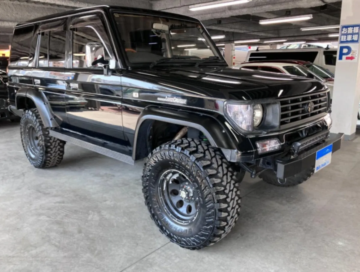 👉 Toyota Land Cruiser Prado 70 Series 🇯🇵 - Image 2