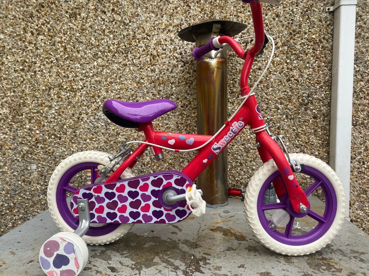 Girls Bike - Image 1