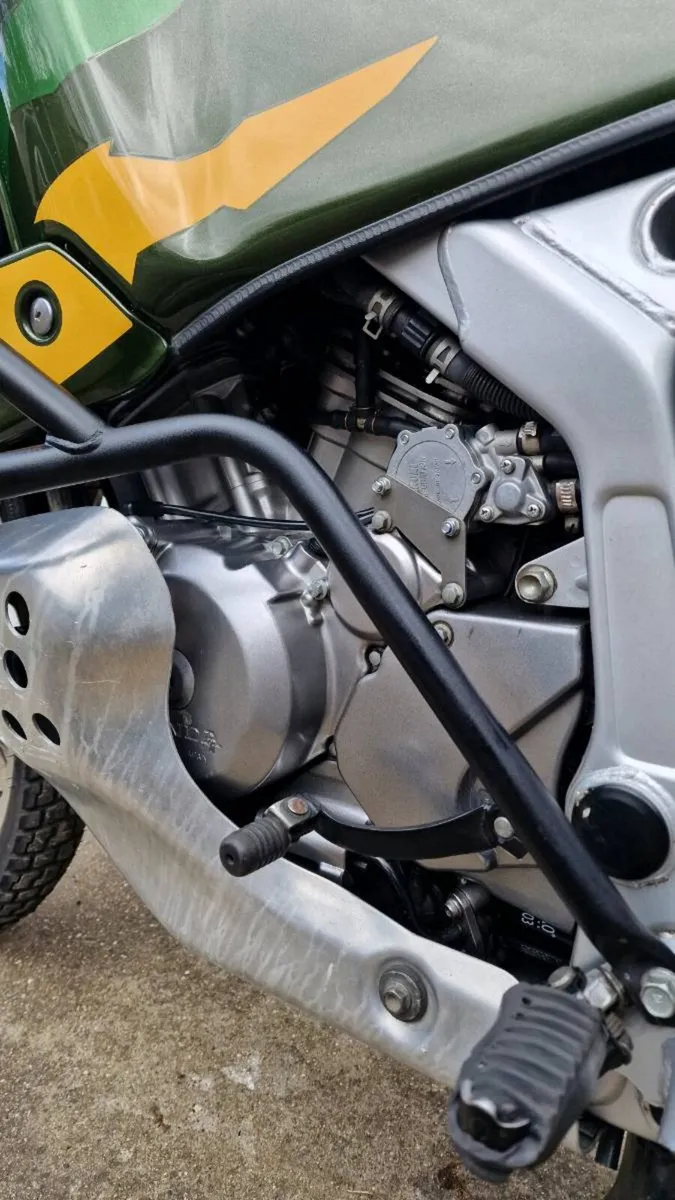 XRV750 Africatwin RD07A - Image 4