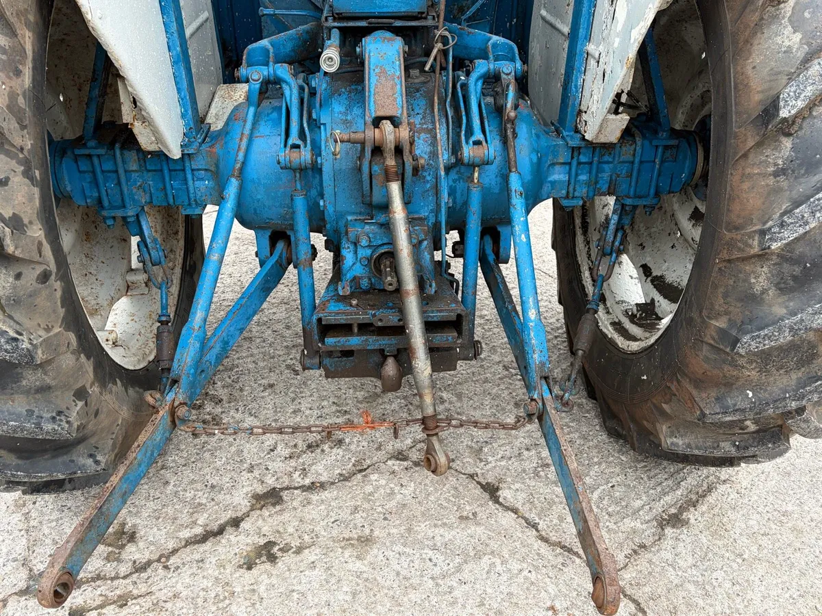 Ford 4000 Tractor – Very Clean – Low Hours - Image 4