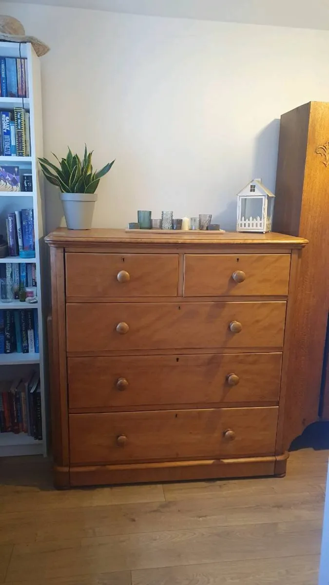 Large Solid Chest of Drawers - Image 1