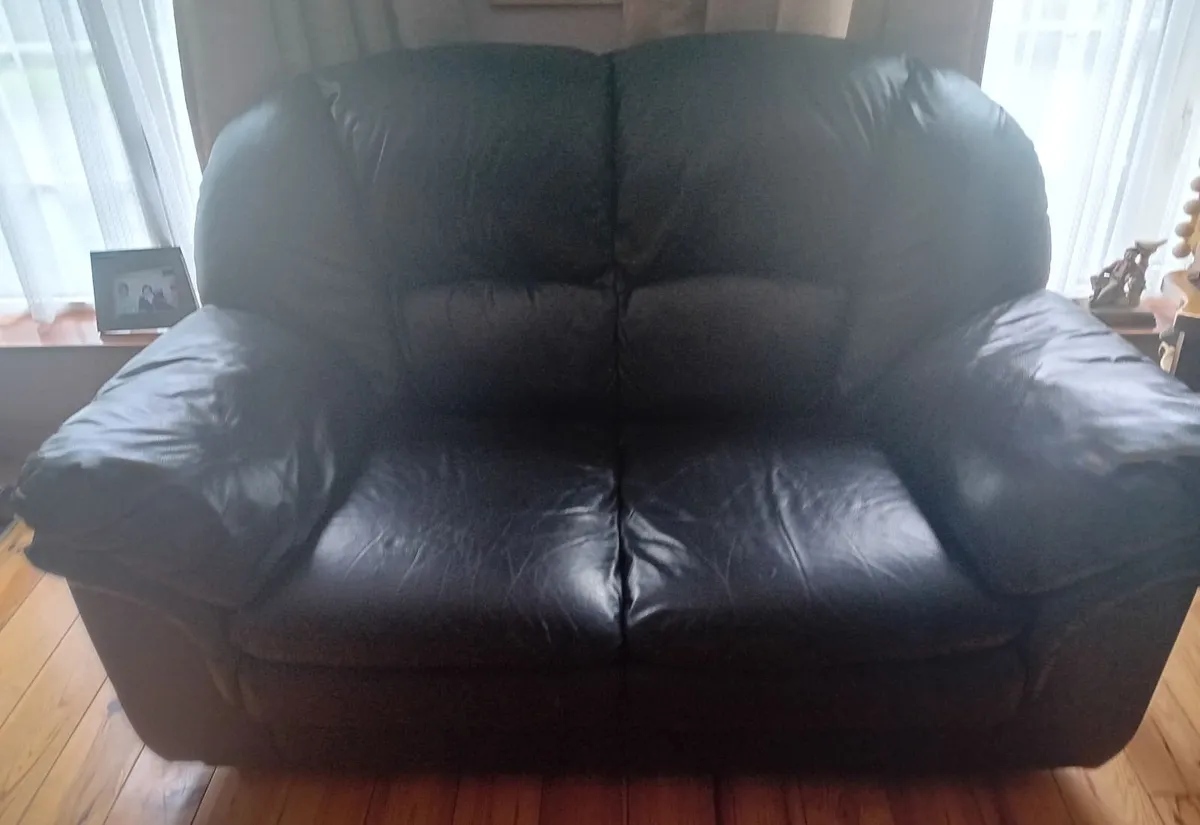 Suite of furniture - Image 3