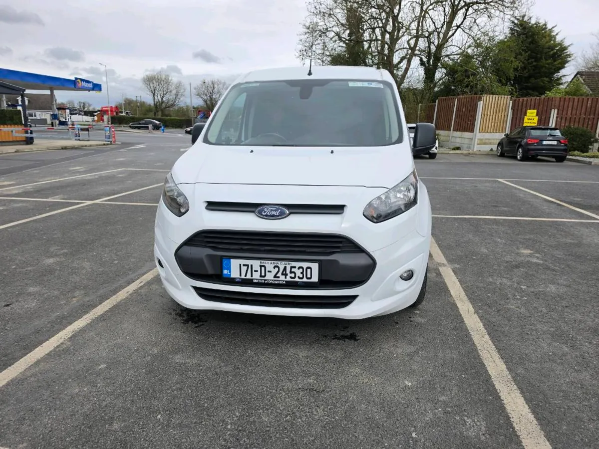 2017 Ford Transit Connect LWB - Image 3