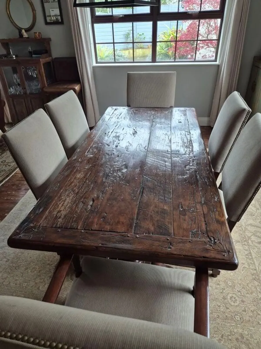 Dining Table and 6 chairs - Image 2