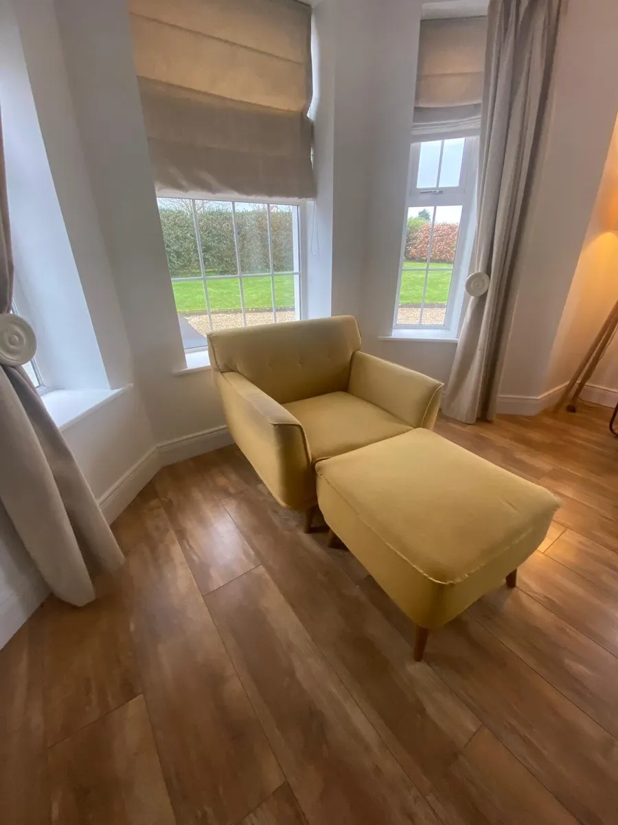 Chair  and foot stool - Image 3