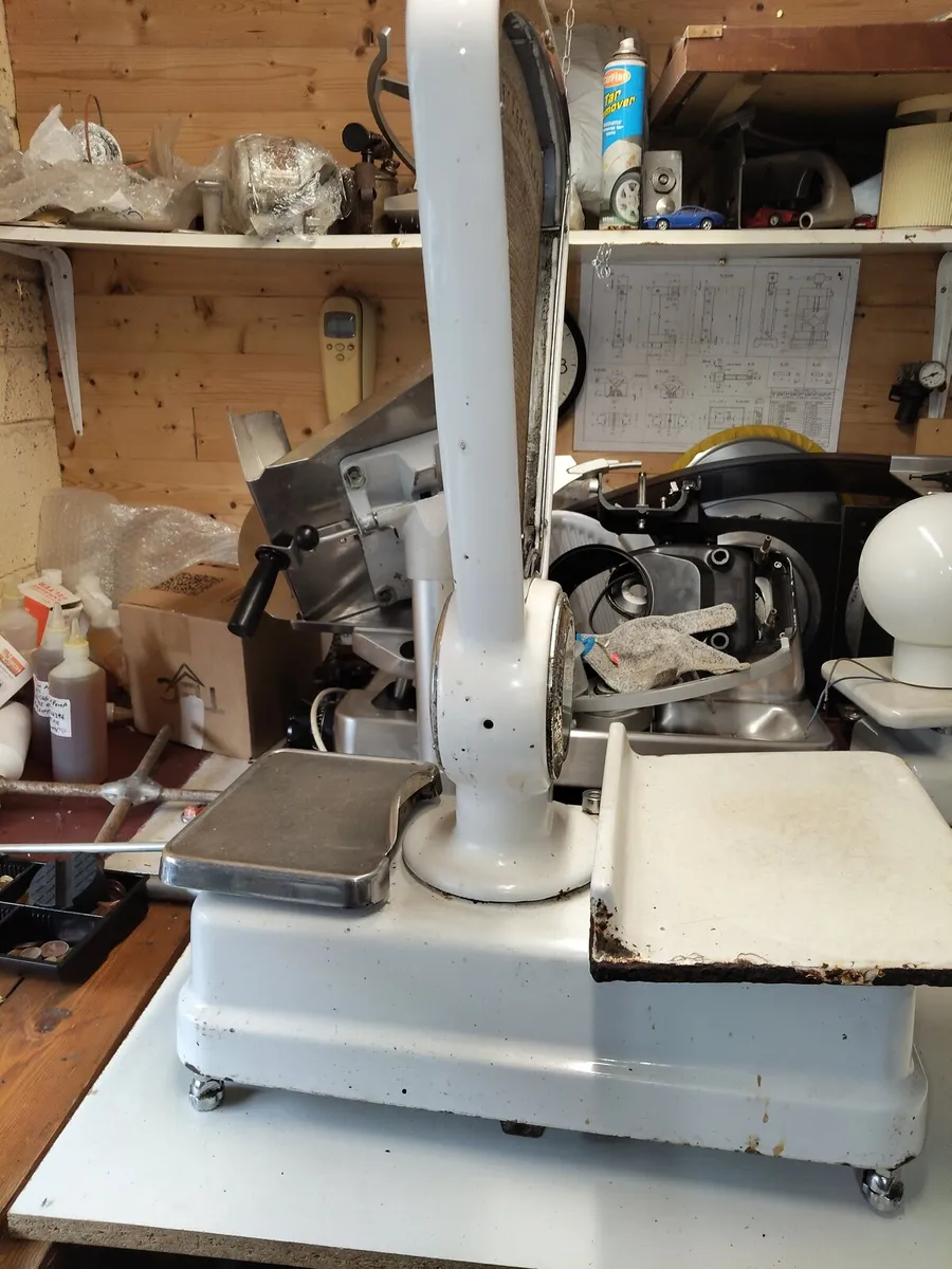 Vintage Avery shop weighing scales - Image 4