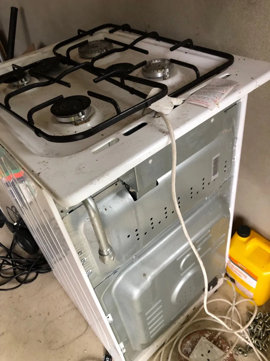 Gas cooker - Image 2