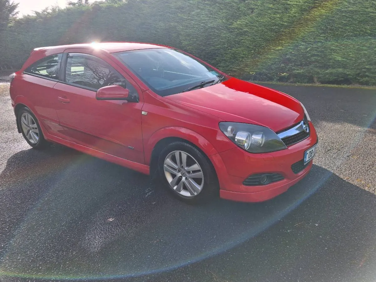 08 Opel astra for parts or repair - Image 1