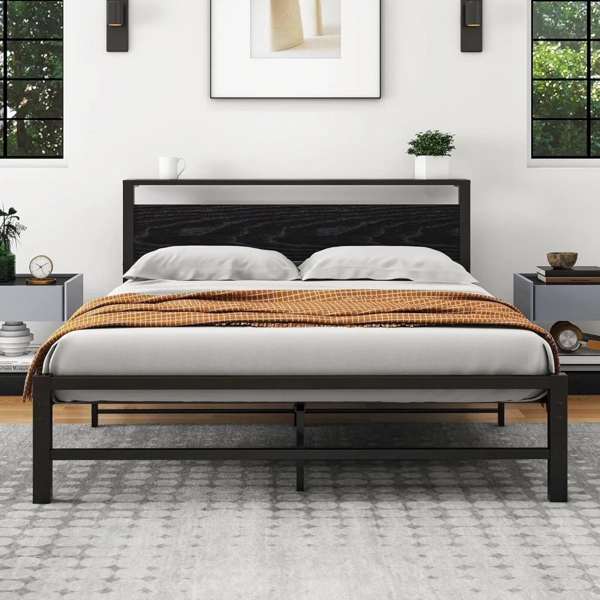 5ft King Metal Platform Bed Frame with Wooden - Image 1