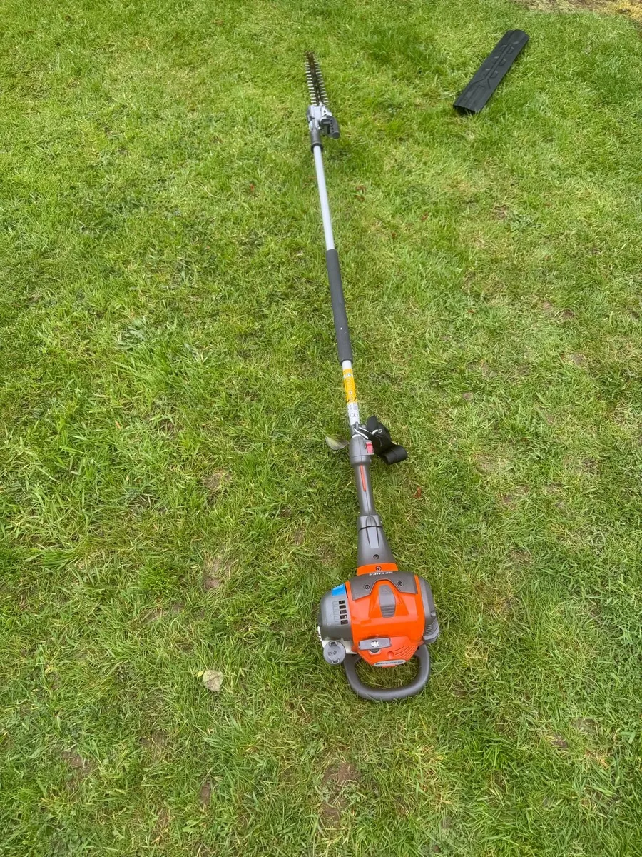 Husqvarna 525HE4 Hedge Trimmer - Image 2