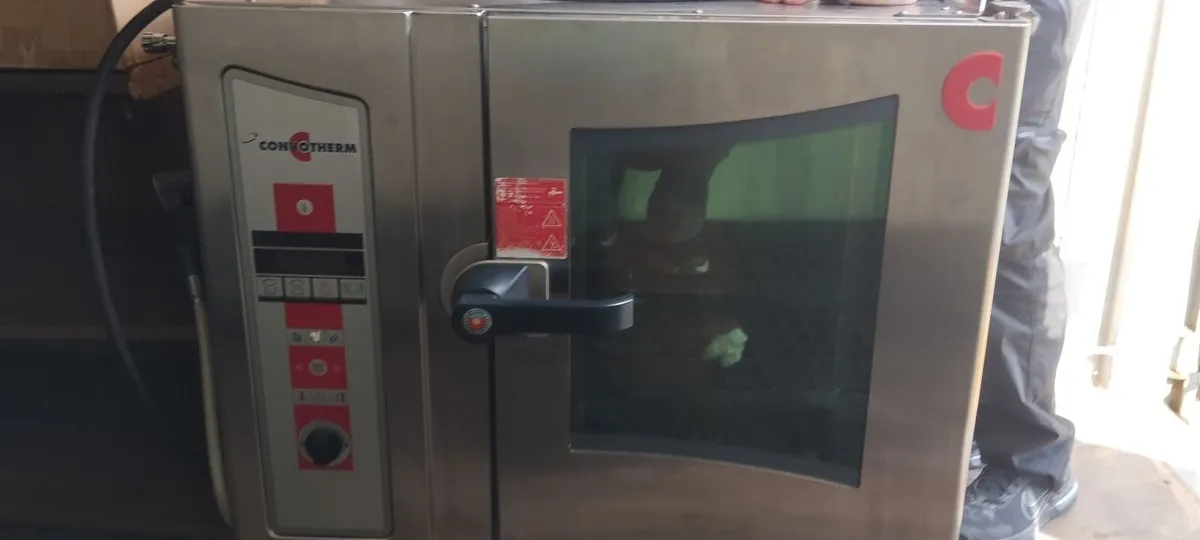 Industrial kitchen equipment - Image 1