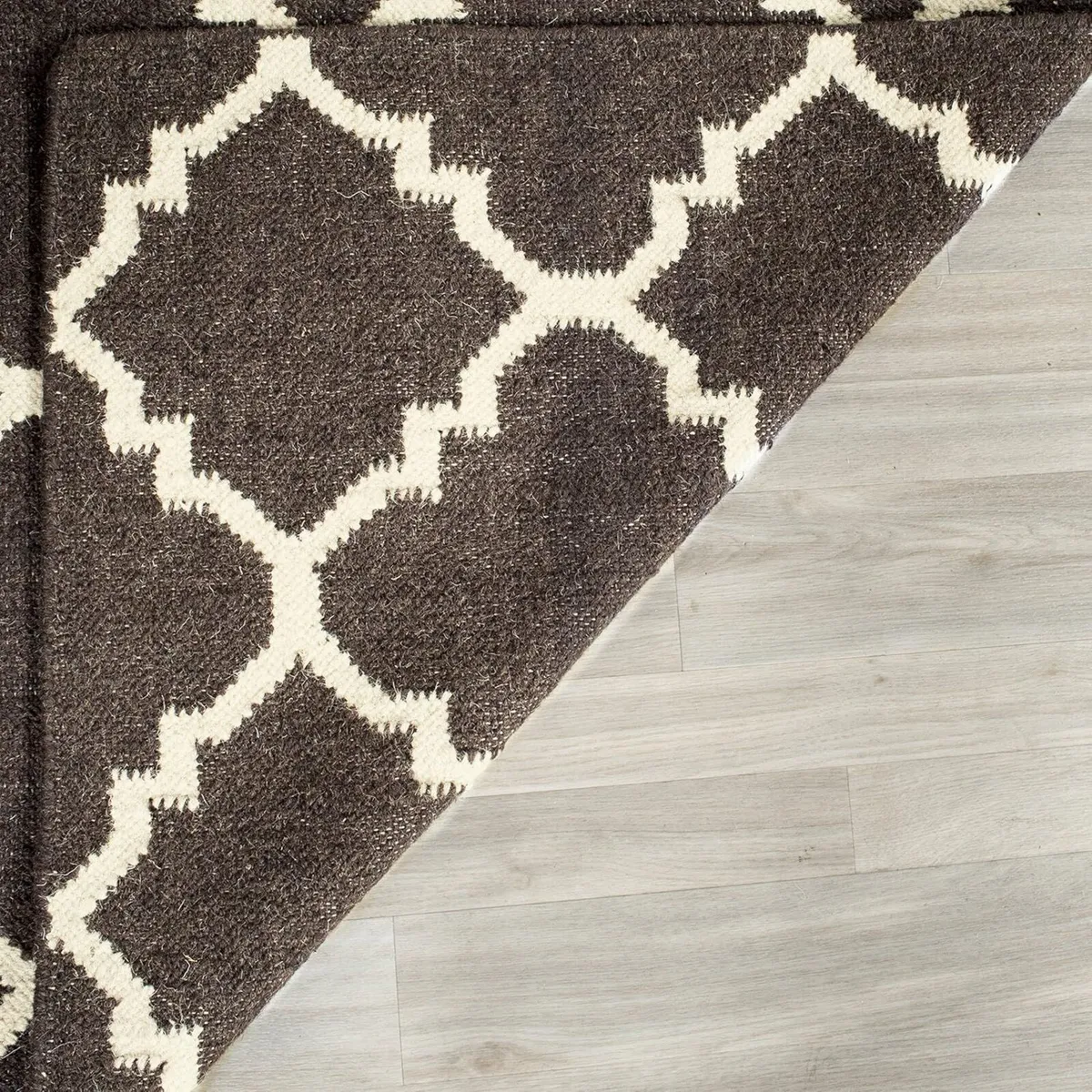 Contemporary Indoor Flatweave Rectangle Area Rug - Image 4