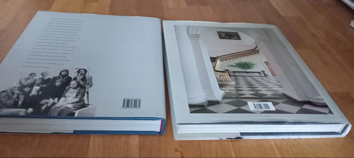 Monty Python & Great Irish Houses Books - Image 4