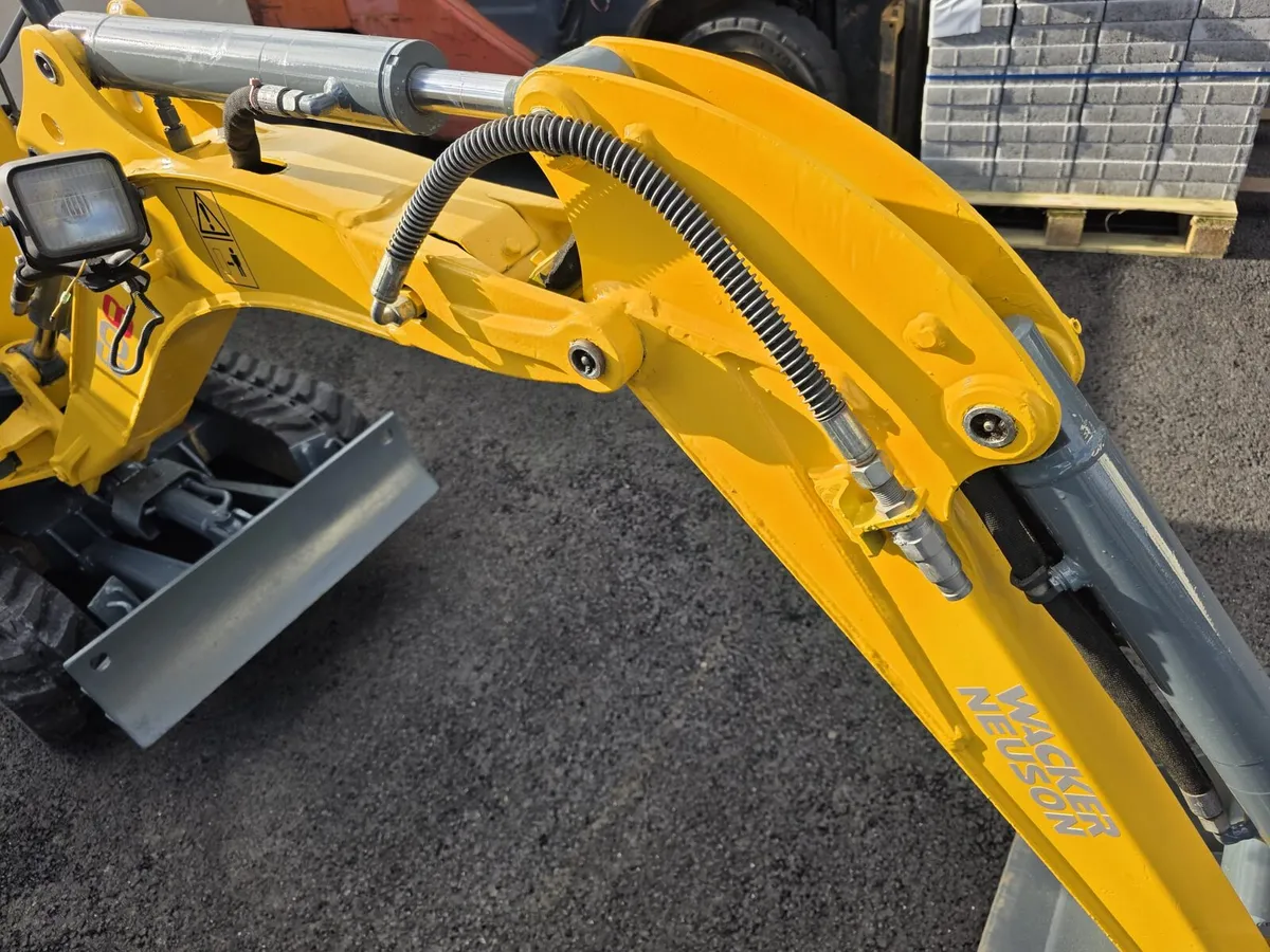 Wacker neuson 803 mint condition - Image 4