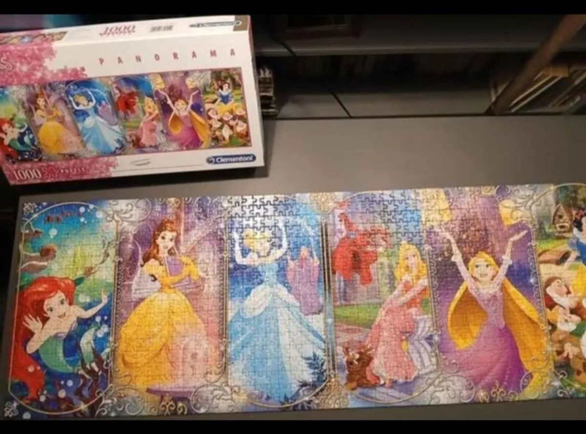 4 disney 1000 piece jigsaw puzzles - Image 3