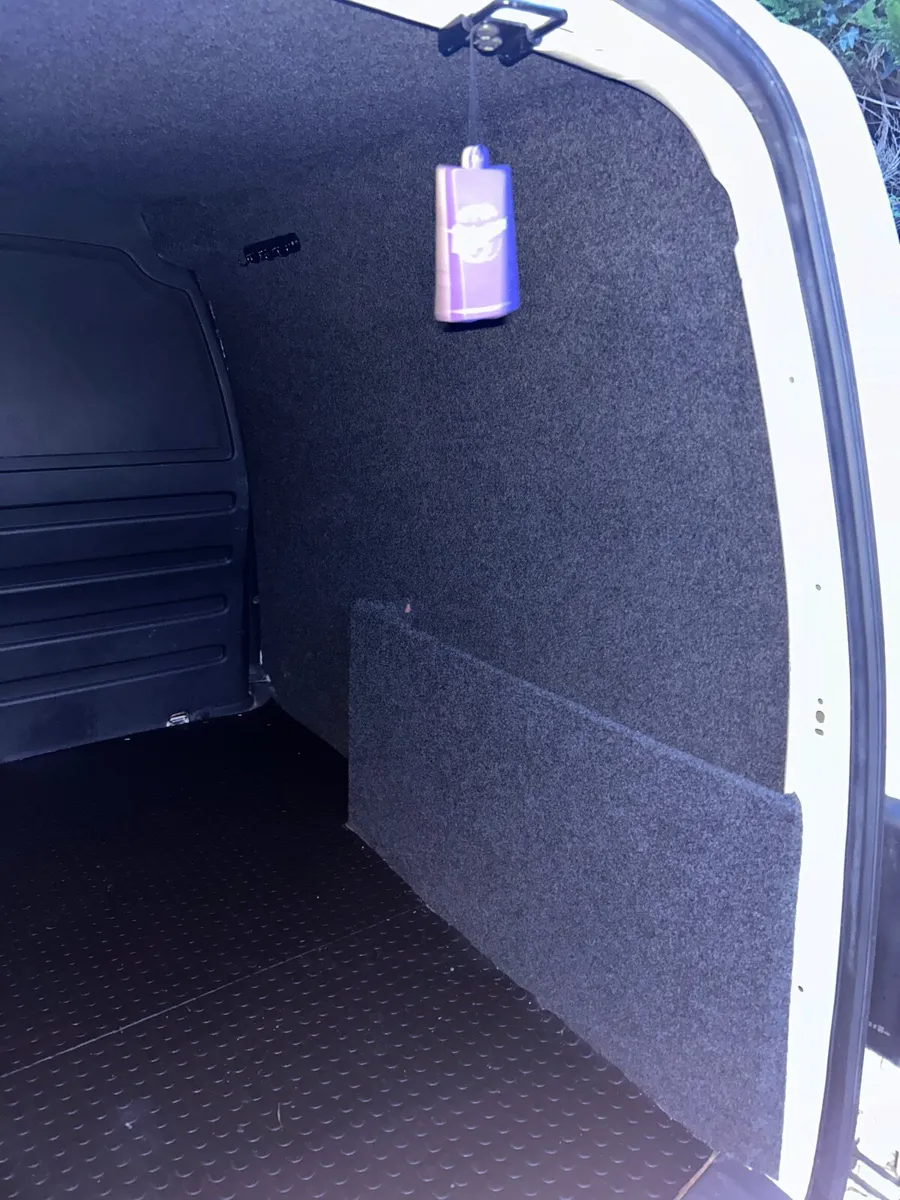 Volkswagen Caddy 2019 - Image 4