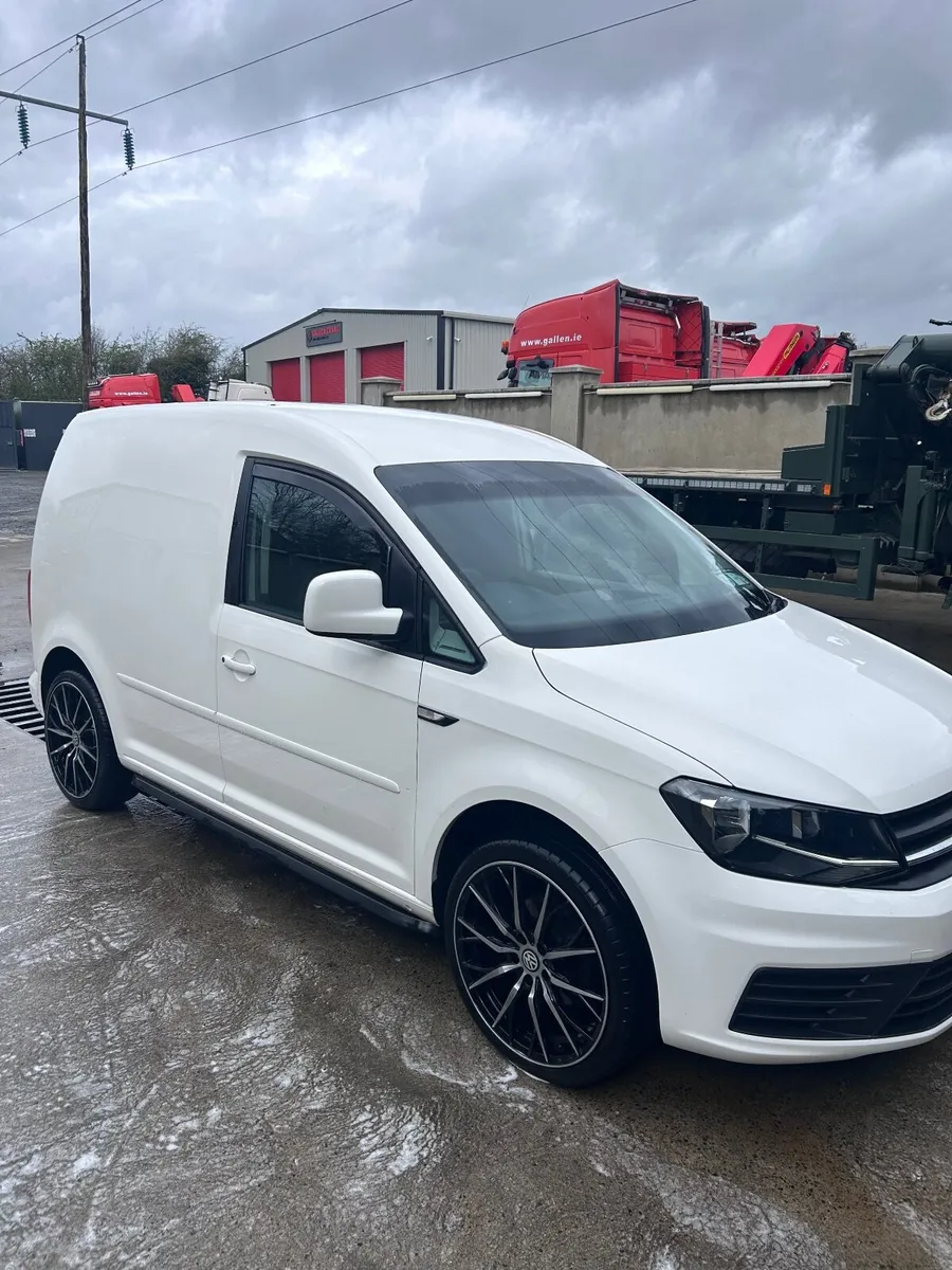 Volkswagen Caddy 2019 - Image 1