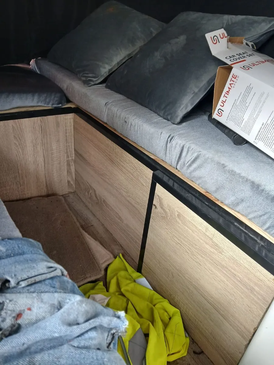 VW Transporter Camper - Image 4