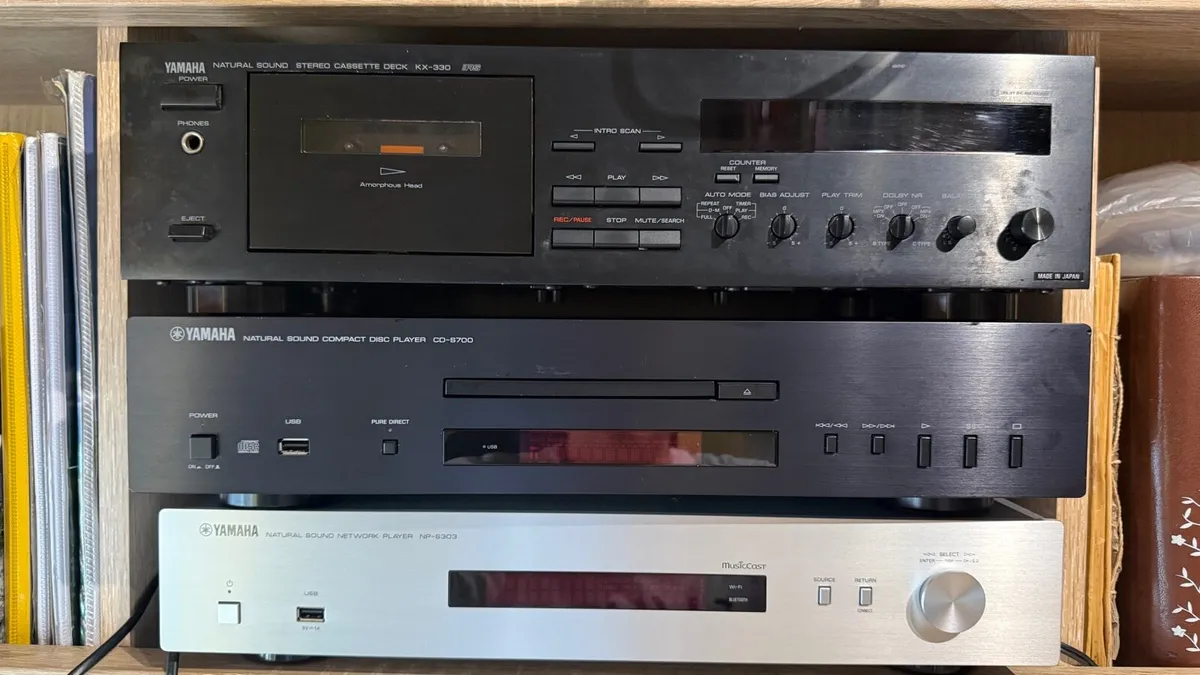 Yamaha CD-S700 CD player - Image 4