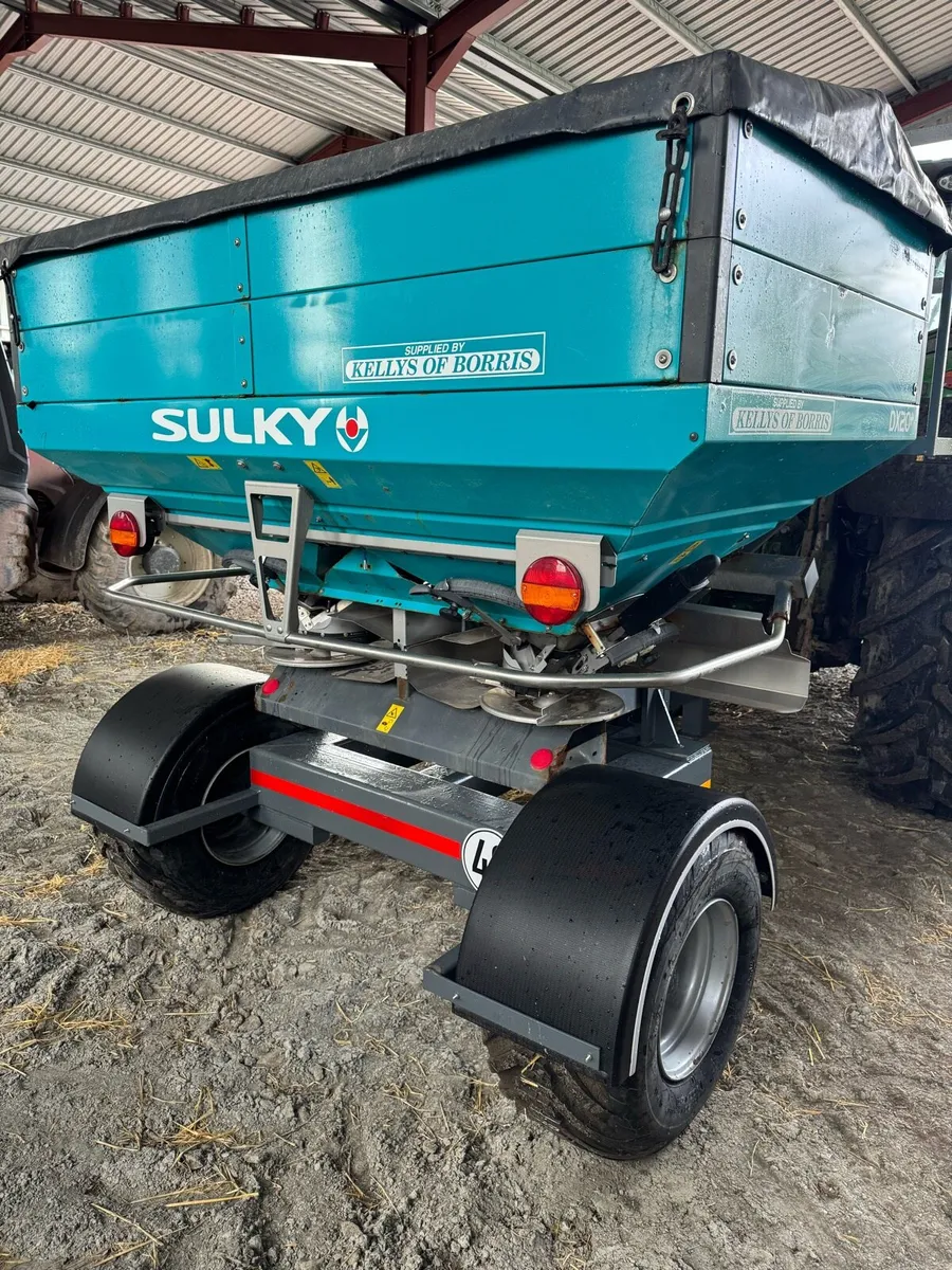 Sulky 2T fertiliser spreader - Image 4