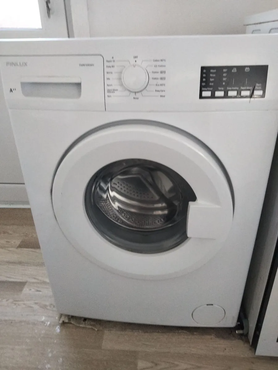 Washing machine - Image 1