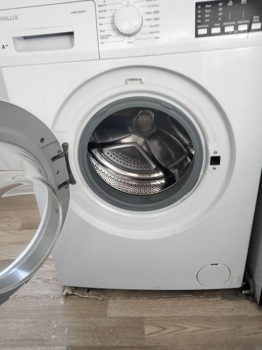 Washing machine - Image 2