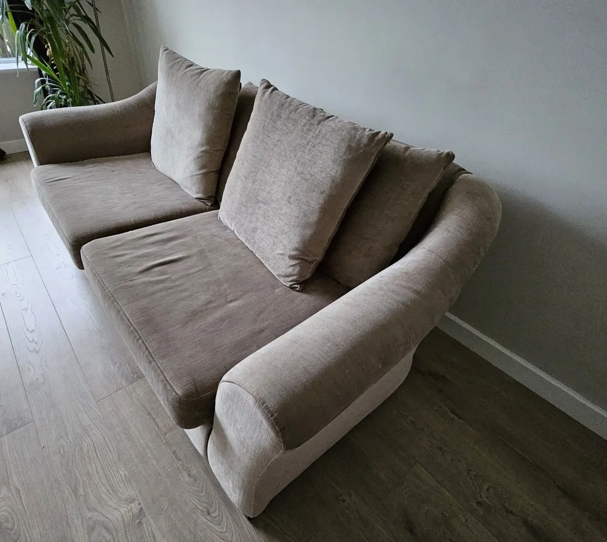 Sofa - 3 Seater - Image 3