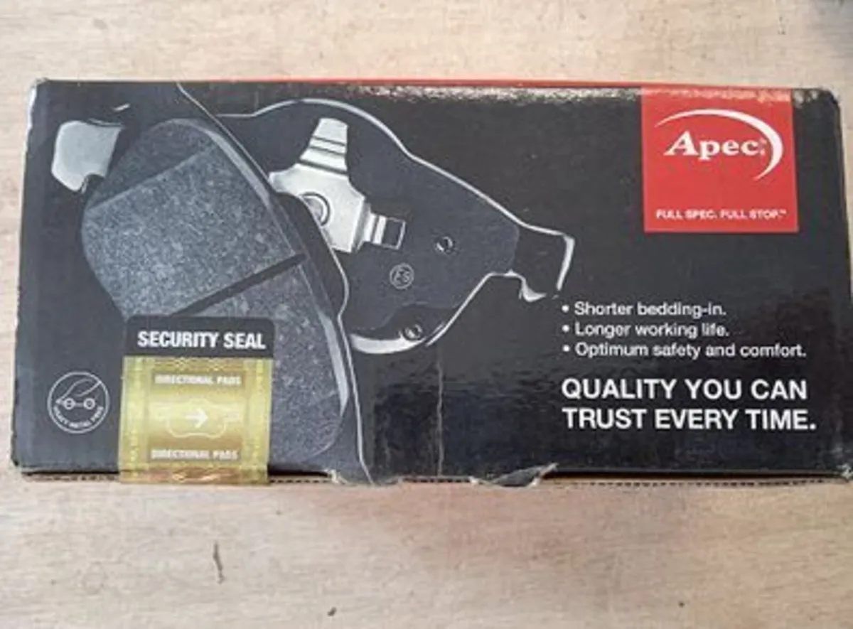 Toyota brake pads - Image 1