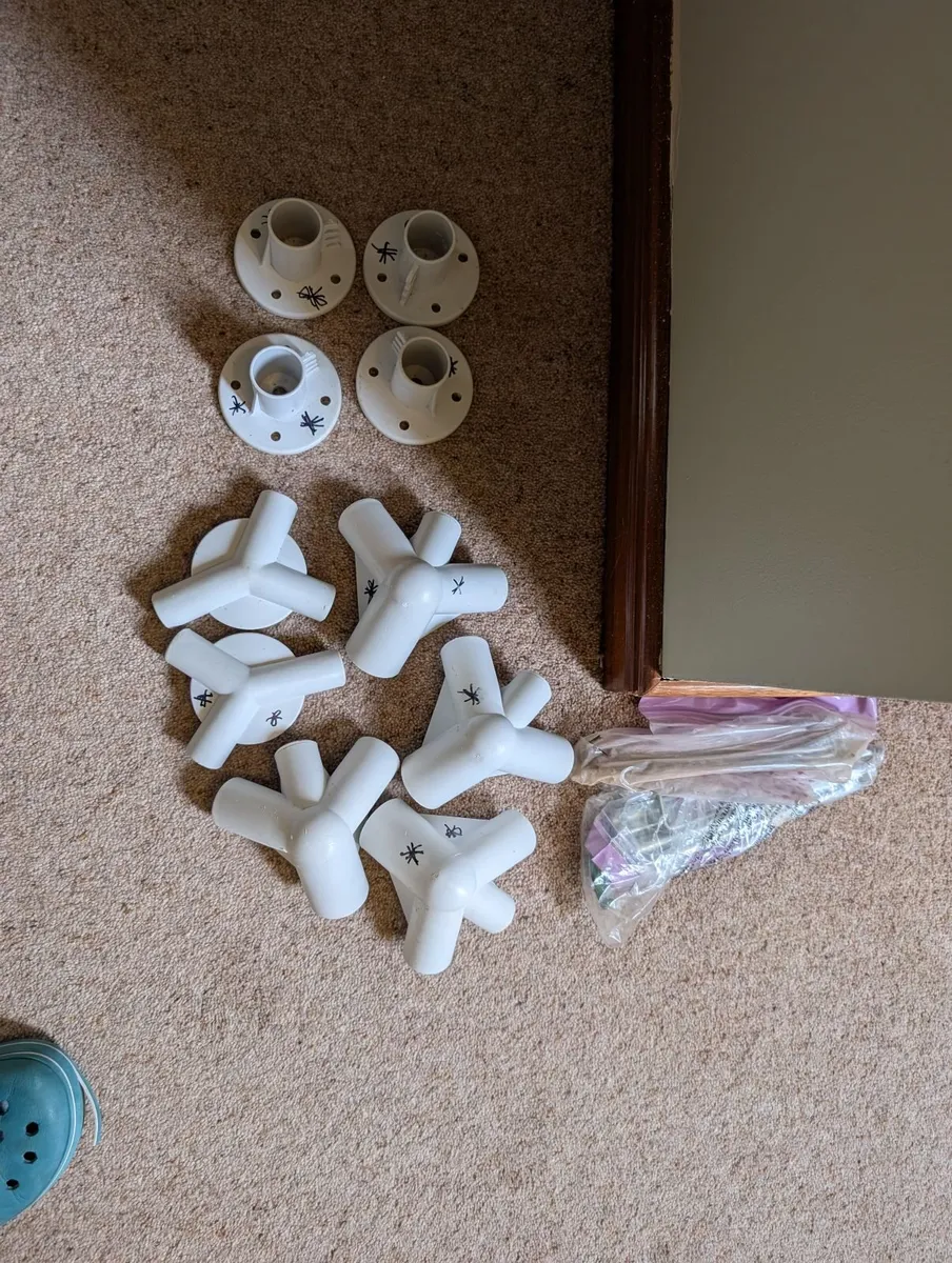 2 x Waterproof Gazebo (3m x 4m per Gazebo) - Image 4