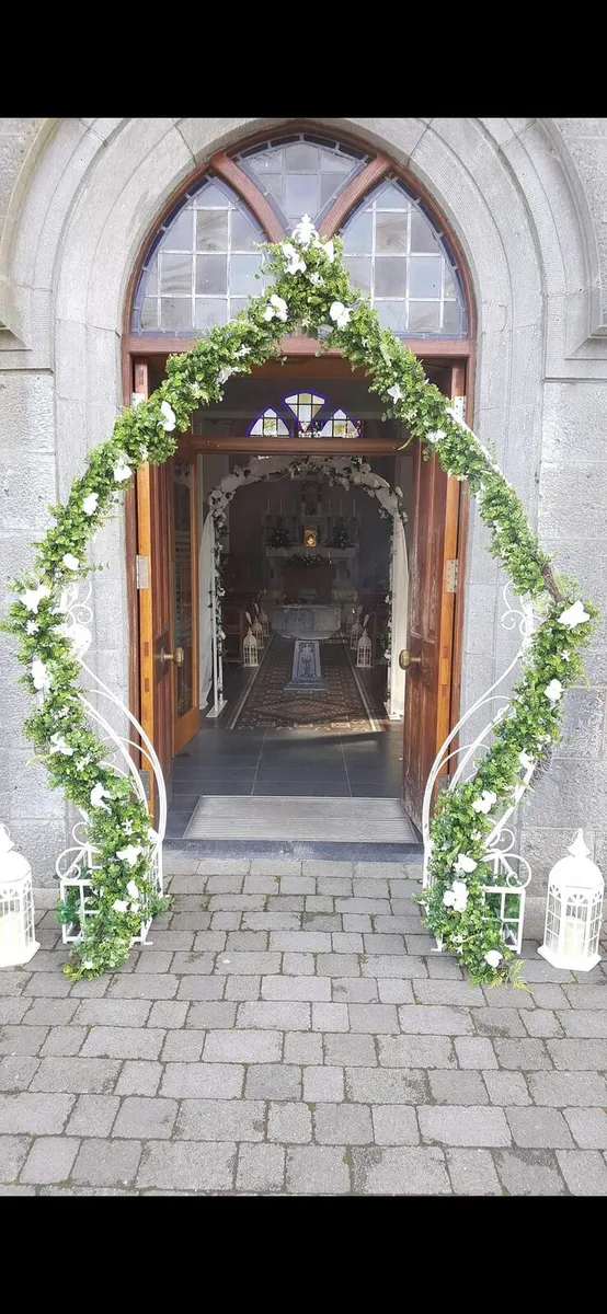 Wedding Decor - Image 1