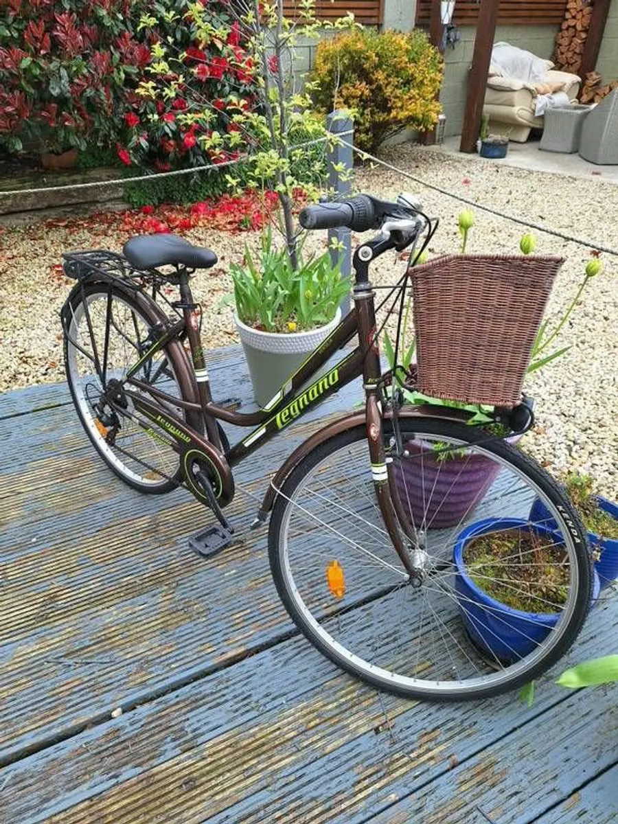 ladies city bike - Image 2