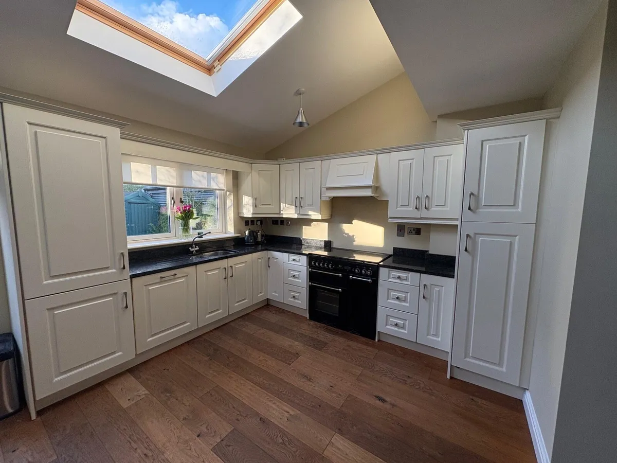 Kitchen and Rangemaster 90cm Dual Fuel Cooker - Image 1