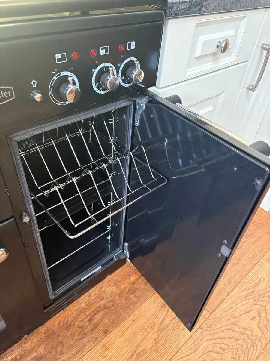 Rangemaster 90 Dual Fuel Cooker - Image 2