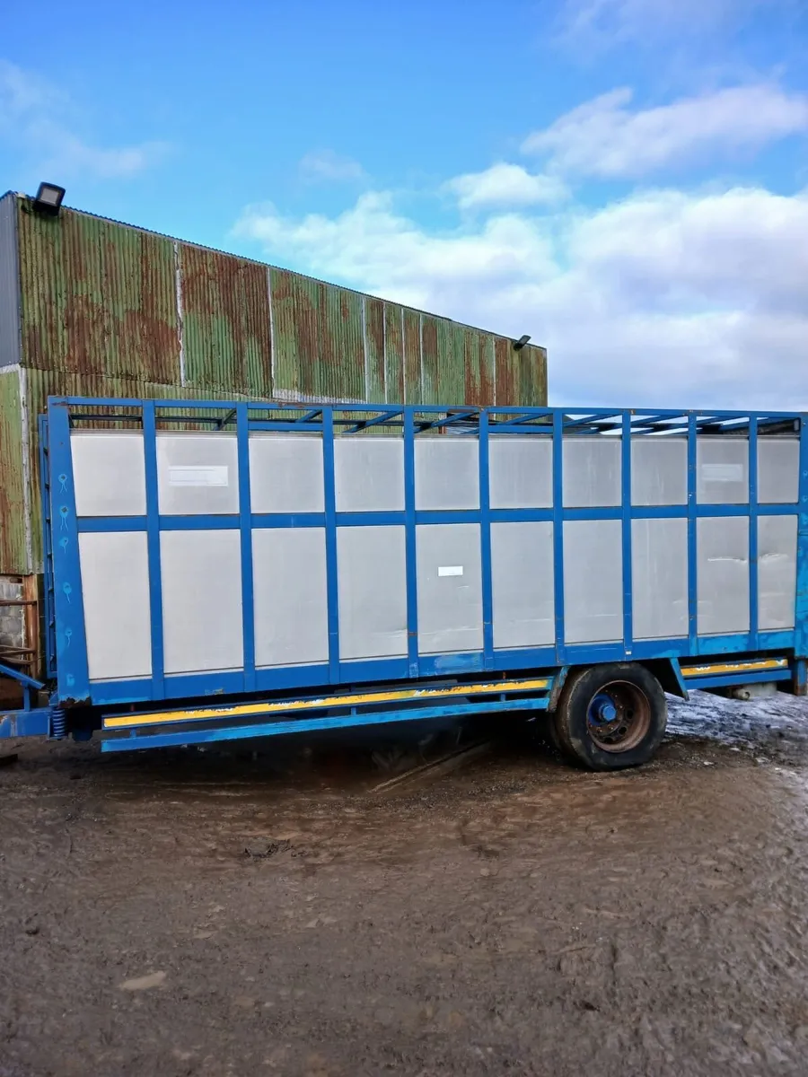 20ft lynch cattle trailer - Image 1