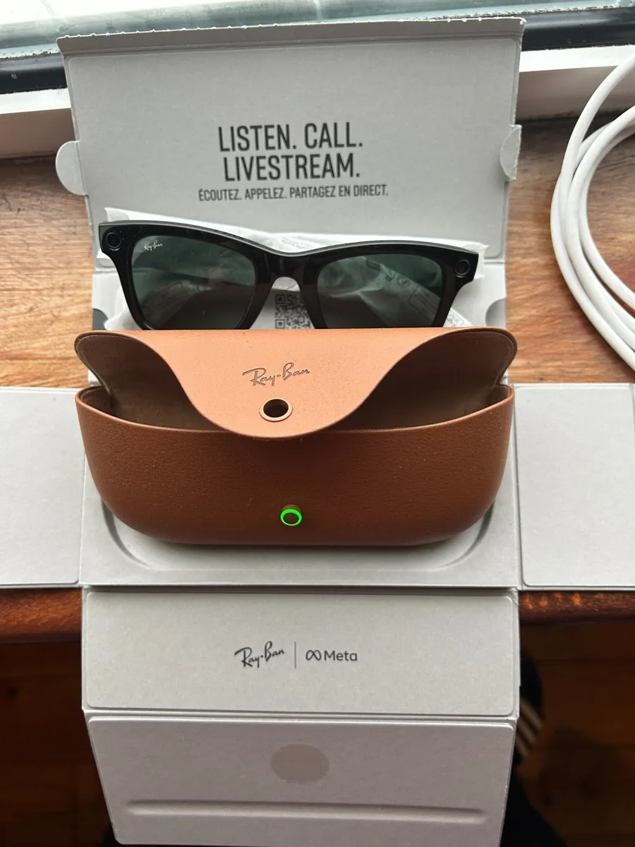 META Ray-Ban Wayfarer Smart Glasses BRAND NEW - Image 1
