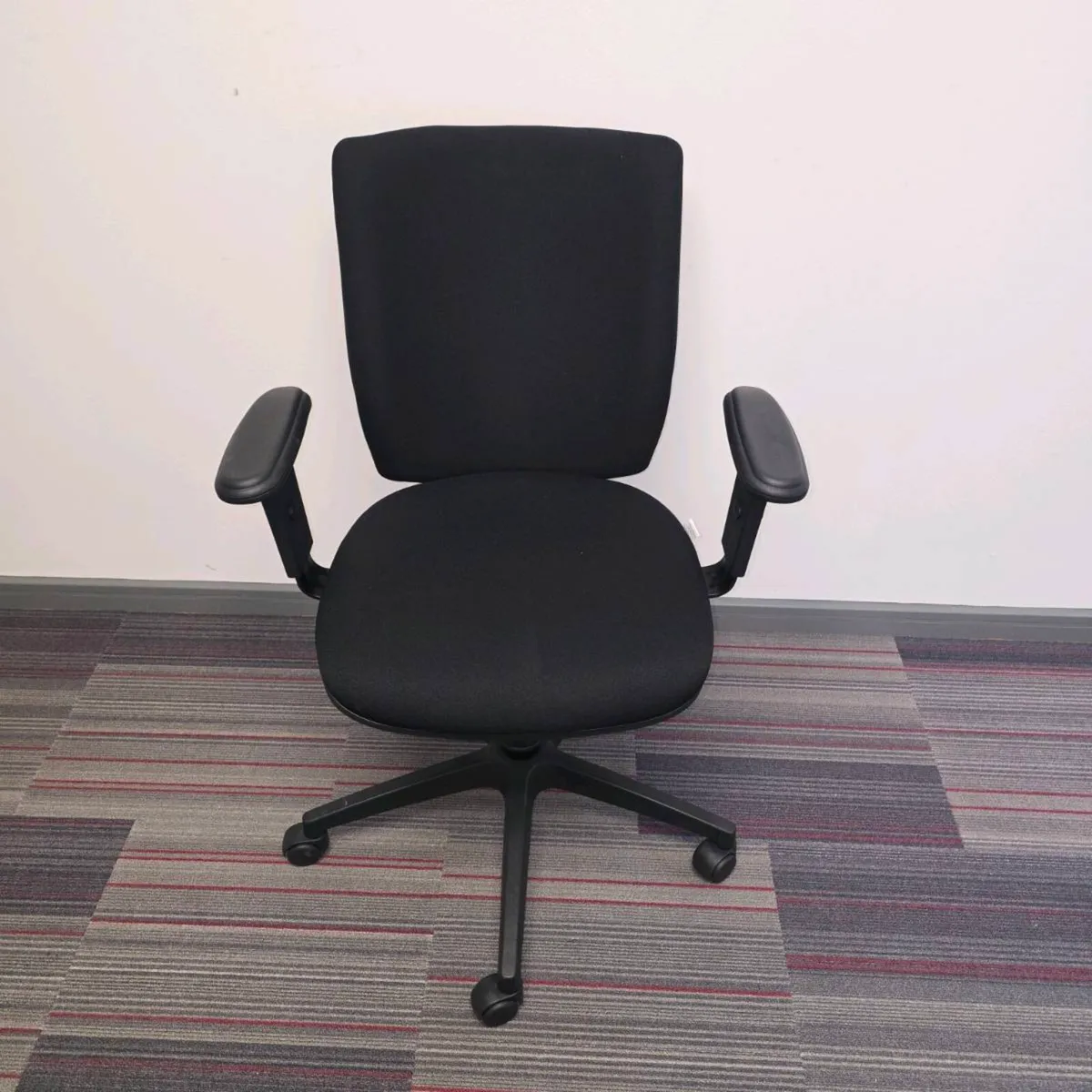 4 person pods second-hand - Image 4