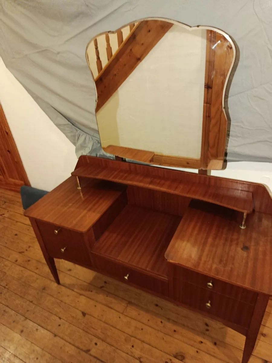 Mid Century dressing table - Image 2