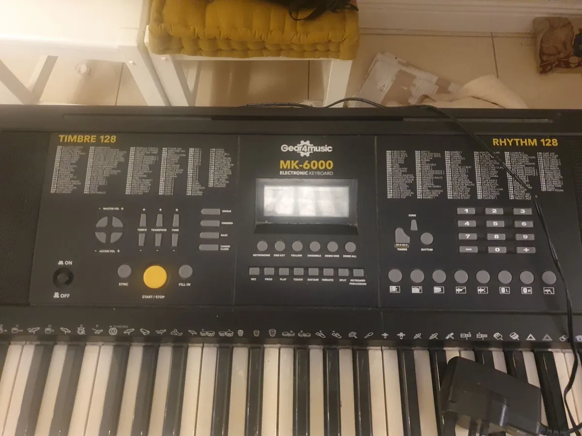 Keyboard for sale - Image 2