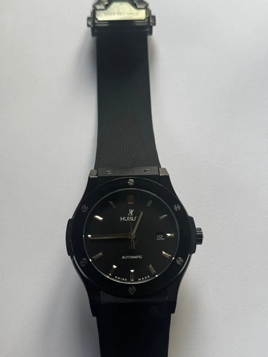 Hublot clasic 42mm black watch