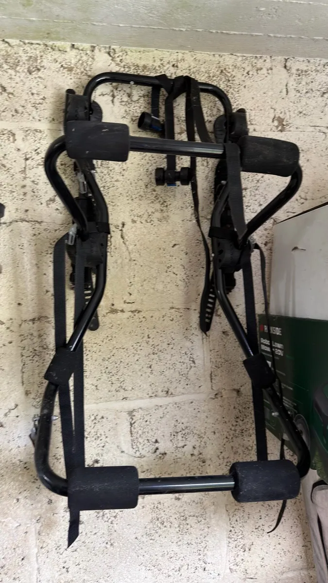 HALFORDS Rear High Mount Bike Carrier - Image 1